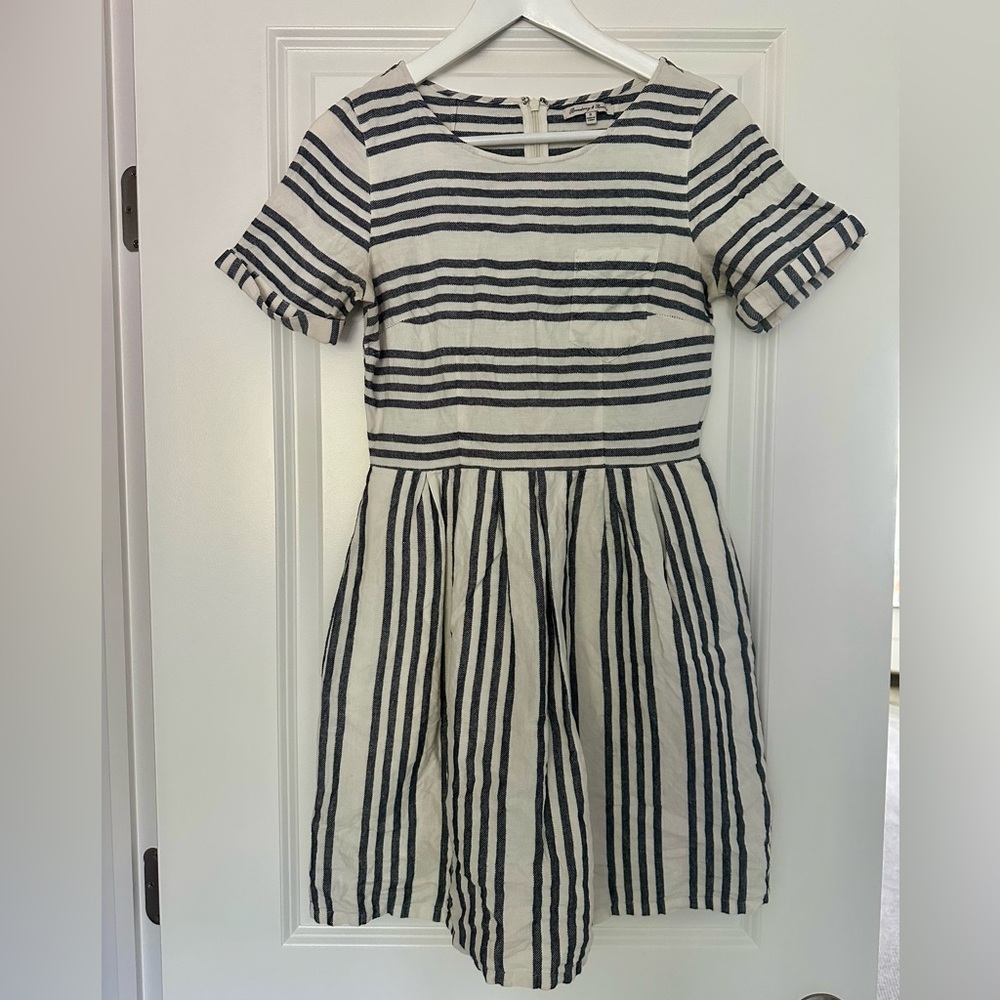 MADEWELL linen/cotton A-line dress. Linen and charcoal stripe, size 0